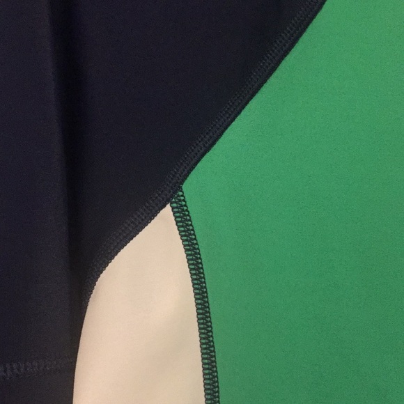 Lands End Rash Guard youth Large( 14-16) - Picture 2 of 5